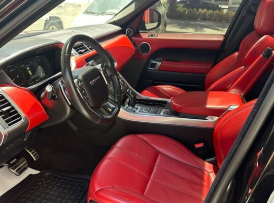 Range Rover sport SE 2016 Gcc