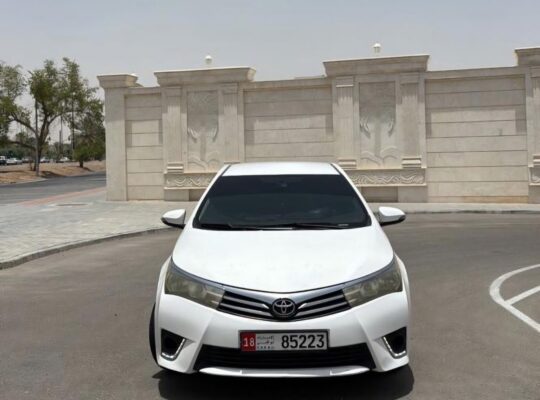 Toyota Corolla 2.0 Se+ Gcc 2015 for sale