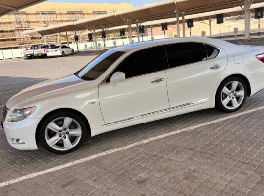 Lexus Ls460L 2007 Gcc for sale