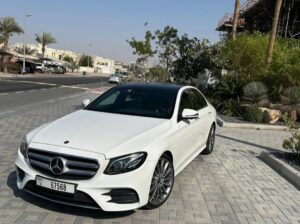 Mercedes E300 EMC Gcc 2018 for sale