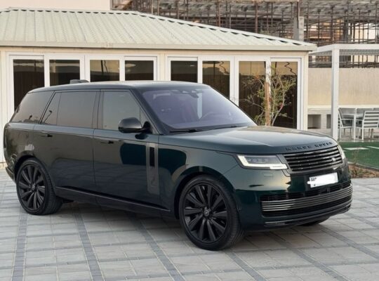 Range Rover vouge SV long 2023 Gcc