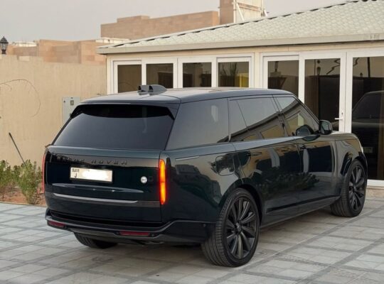 Range Rover vouge SV long 2023 Gcc