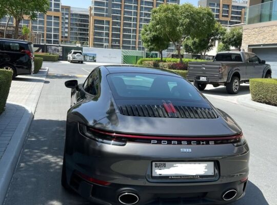 Porsche Carrera 911 Gcc 2021 for sale