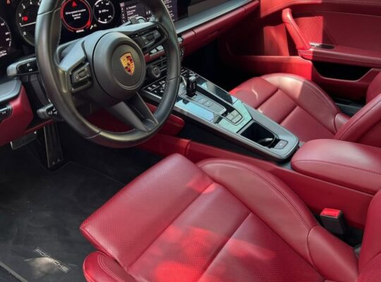 Porsche Carrera 911 Gcc 2021 for sale