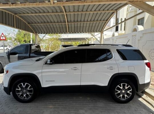 Gmc Acadia SLE 2023 Gcc full option