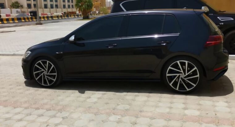Volkswagen Golf R full option Gcc 2018