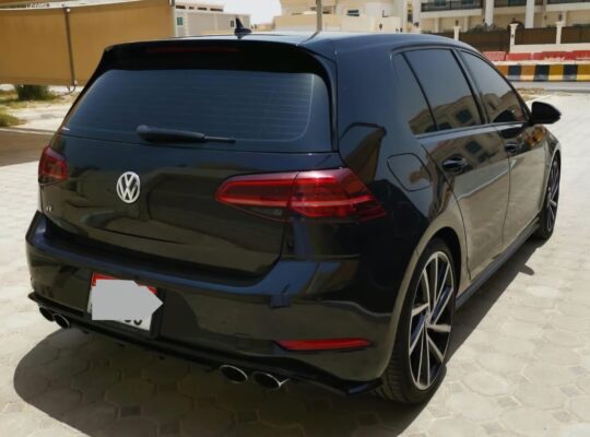 Volkswagen Golf R full option Gcc 2018