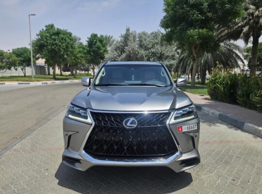 Lexus LX570 full option 2017 Gcc