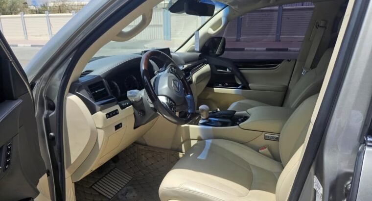 Lexus LX570 full option 2017 Gcc