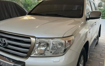 Toyota Land cruiser VXR 2008 Gcc full option