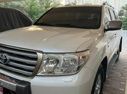 Toyota Land cruiser VXR 2008 Gcc full option
