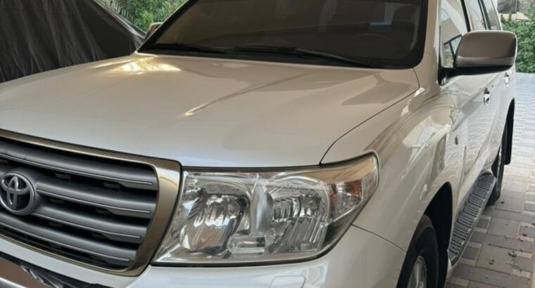 Toyota Land cruiser VXR 2008 Gcc full option