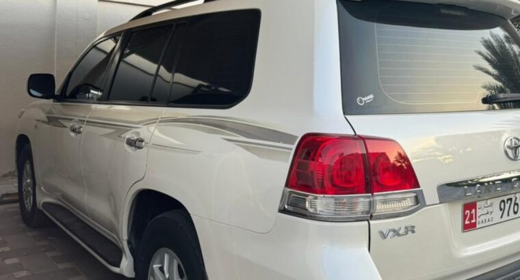 Toyota Land cruiser VXR 2008 Gcc full option