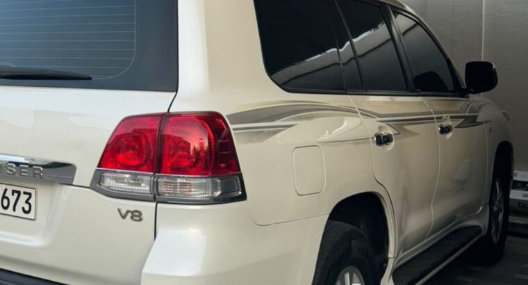 Toyota Land cruiser VXR 2008 Gcc full option