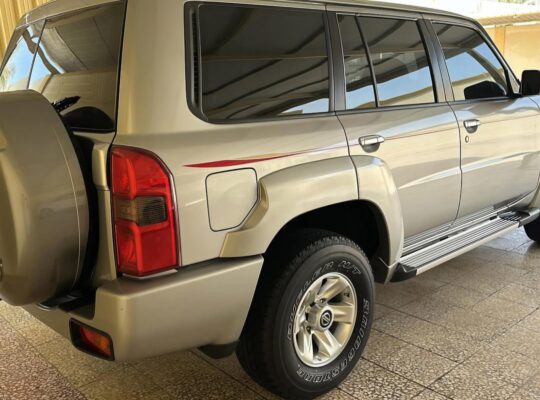 Nissan patrol safari 2021 Full option