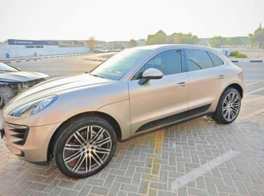 Porsche Macan S 2016 Gcc full option