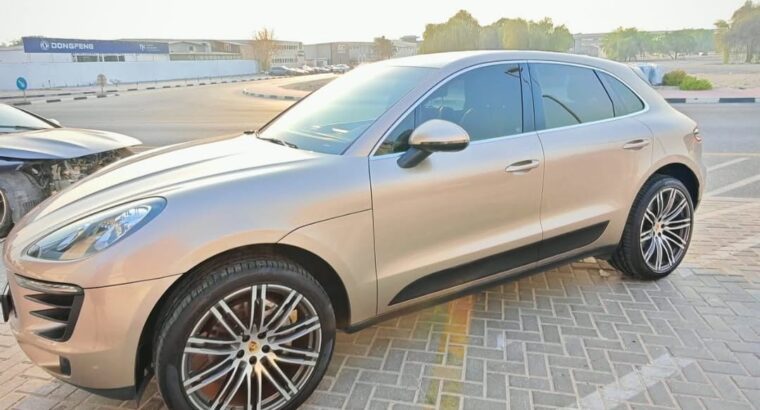 Porsche Macan S 2016 Gcc full option