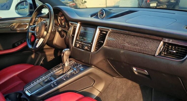 Porsche Macan S 2016 Gcc full option