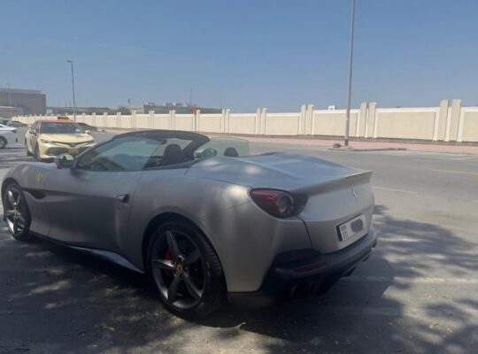 Ferrari Portofino 2020 full option in good conditi