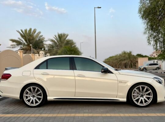 Mercedes E63 AMG 2010 for sale