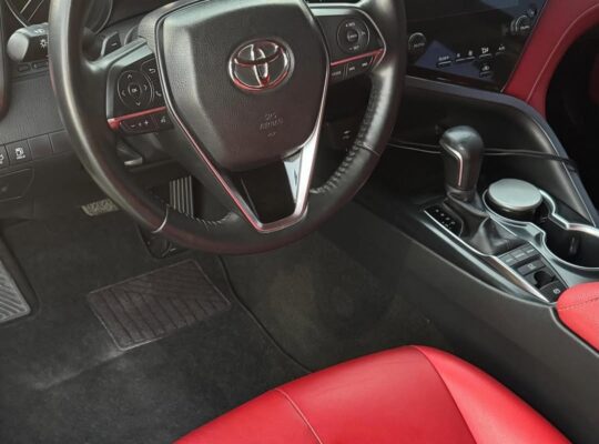 Toyota Camry Grandy v6 sport 2020 Gcc