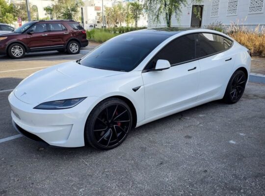 Tesla model 3 performance 2024 Gcc