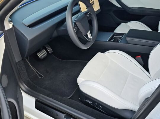 Tesla model 3 performance 2024 Gcc