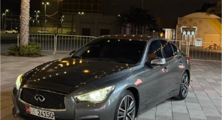 Infiniti Q50 luxury 2014 in good condition AWD