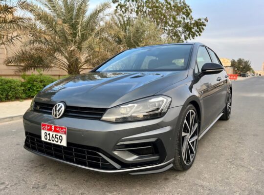 Volkswagen Golf R 2018 Gcc full option
