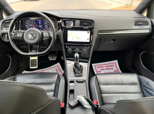 Volkswagen Golf R 2018 Gcc full option