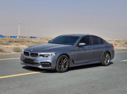 Bmw 520 mid option 2018 Gcc