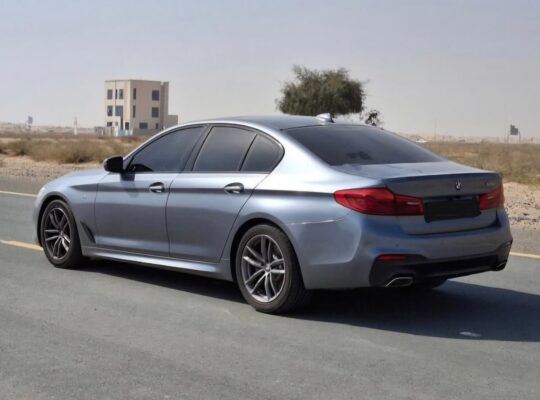 Bmw 520 mid option 2018 Gcc