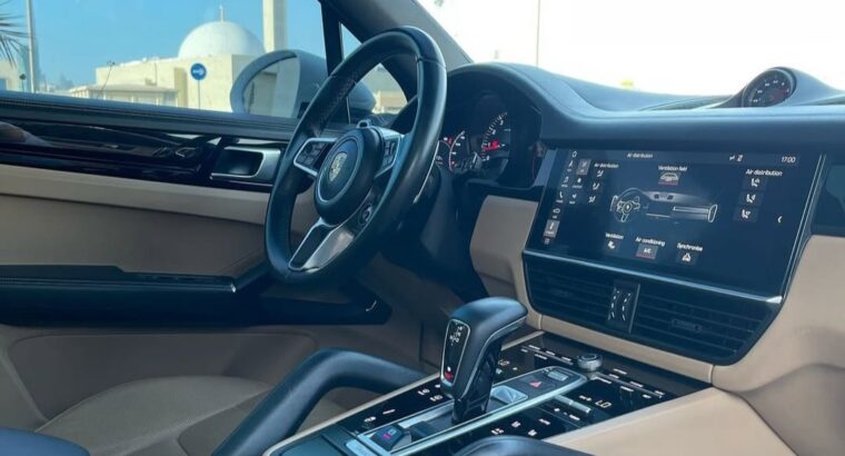 Porsche Cayenne S 2019 Gcc for sale