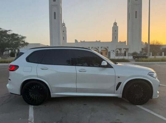 BMW X5 Hamman kit 2021 Gcc fully loaded