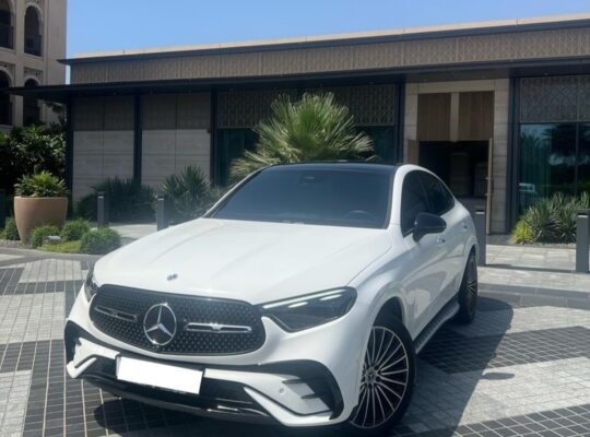 Mercedes GLC200 4matic coupe 2024 Gcc