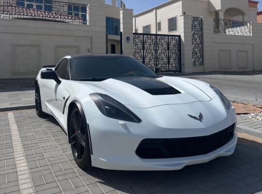 Chevrolet Corvette Z51 Gcc 2015 for sale