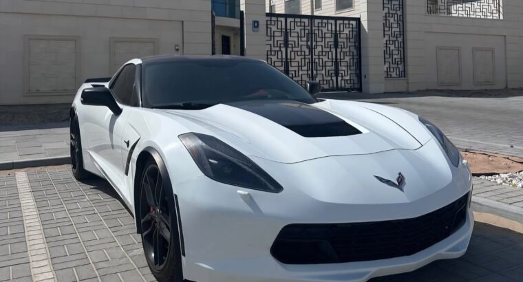 Chevrolet Corvette Z51 Gcc 2015 for sale
