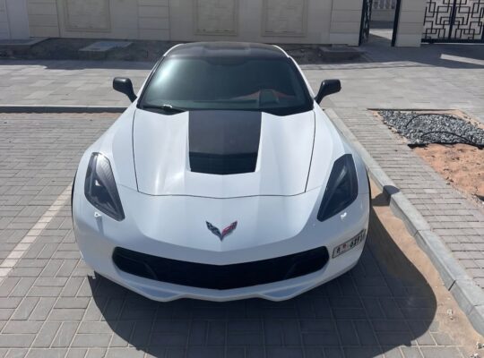 Chevrolet Corvette Z51 Gcc 2015 for sale