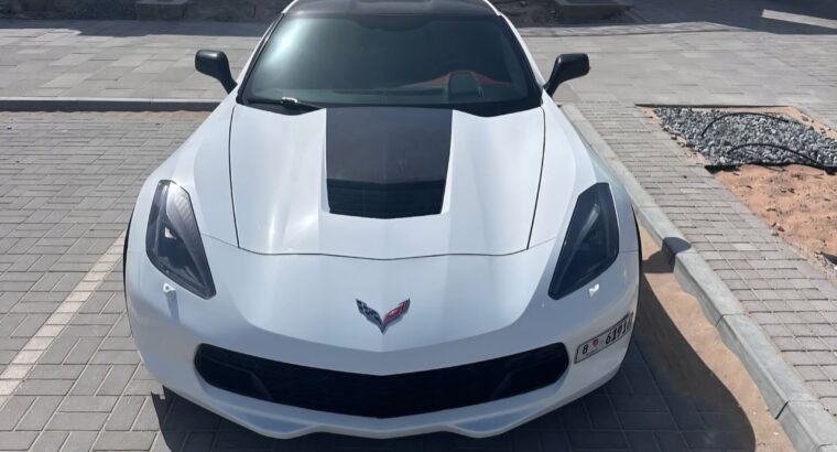 Chevrolet Corvette Z51 Gcc 2015 for sale