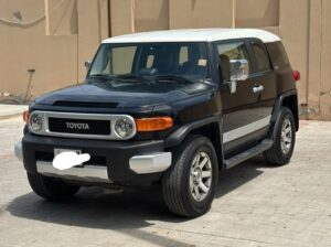 Toyota Fj Cruiser 2014 GXR full option Gcc