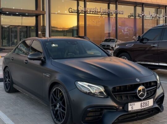 Mercedes E63s AMG 2018 Gcc full option