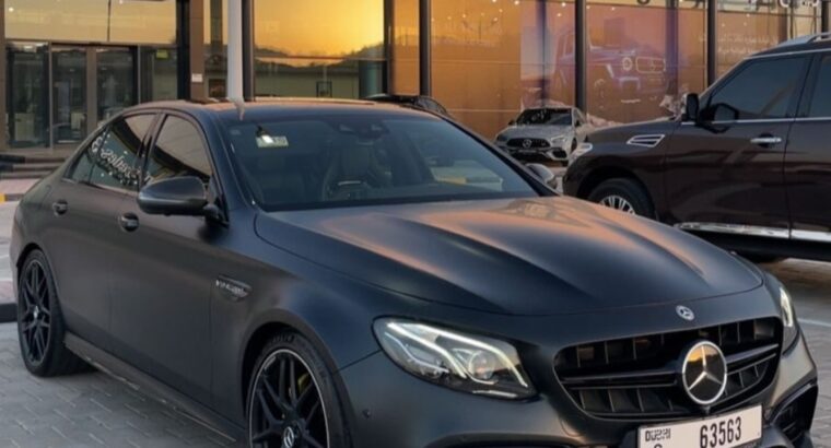 Mercedes E63s AMG 2018 Gcc full option