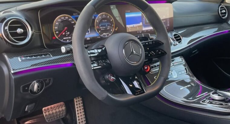 Mercedes E63s AMG 2018 Gcc full option