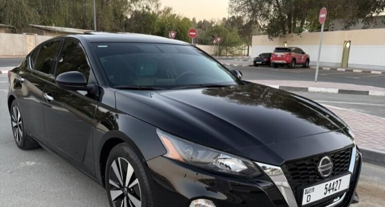 Nissan Altima SV 2022 Gcc full option