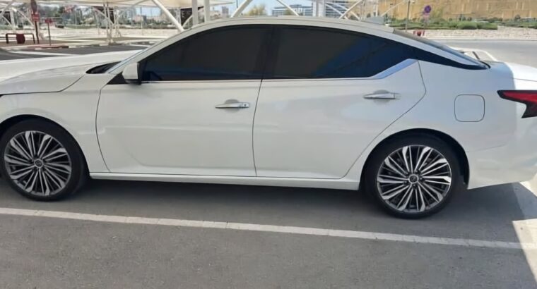 Nissan Altima SV 2024 Gcc full option