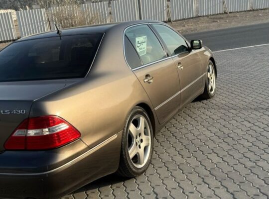 Lexus LS430 2004 usa imported for sale