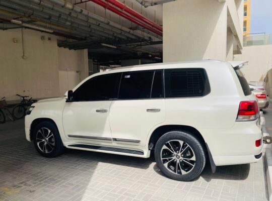 Toyota Land cruiser GXR Touring 2021 Gcc