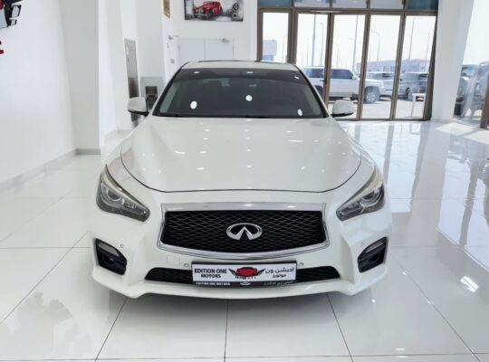 Infiniti Q50s full option 2017 Gcc for sale