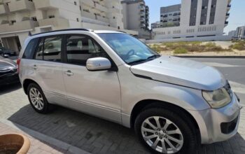Suzuki Grand Vitara 2016 Gcc full option