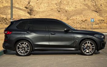 BMW X5 M50i full option 2022 Gcc